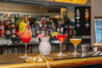 Muthu Westcliff Hotel (Near London Southend Airport)