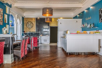Muthu Westcliff Hotel (Near London Southend Airport)