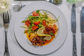 Muthu Westcliff Hotel (Near London Southend Airport)