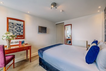 Muthu Westcliff Hotel (Near London Southend Airport)