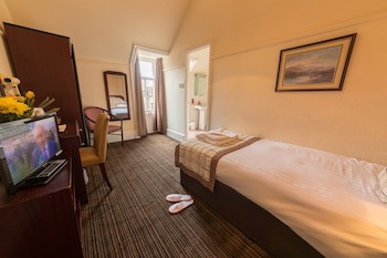 Muthu Westcliff Hotel (Near London Southend Airport)