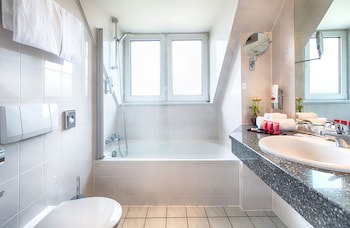Leonardo Hotel Mannheim - Ladenburg fotoğrafı
