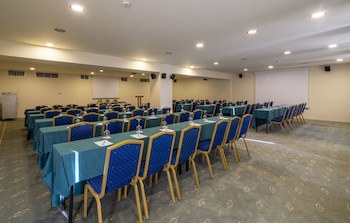 Domotel Anemolia Mountain Resort