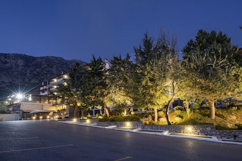 Domotel Anemolia Mountain Resort