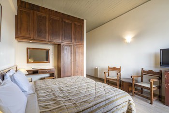 Domotel Anemolia Mountain Resort