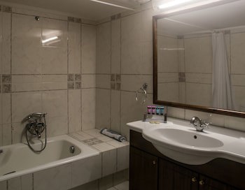 Domotel Anemolia Mountain Resort