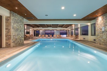 Domotel Anemolia Mountain Resort