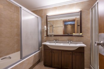 Domotel Anemolia Mountain Resort