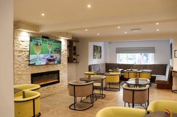 Best Western Premier Heronston Hotel & Spa