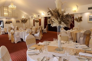 Best Western Premier Heronston Hotel & Spa