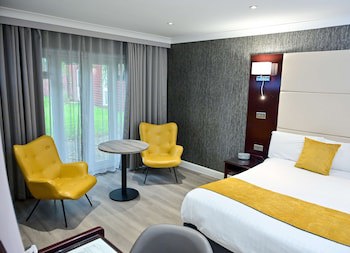 Best Western Premier Heronston Hotel & Spa