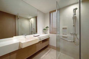 Avani Ratchada Bangkok Hotel