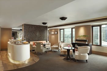 Avani Ratchada Bangkok Hotel