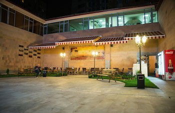 Ani Plaza Hotel