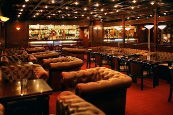 Ani Plaza Hotel