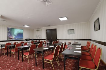 Ani Plaza Hotel