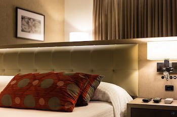 Faial Prime Suites