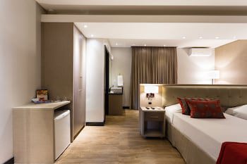Faial Prime Suites