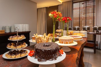 Faial Prime Suites