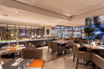 Faial Prime Suites