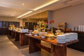 Faial Prime Suites