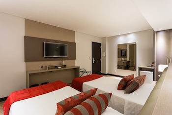 Faial Prime Suites