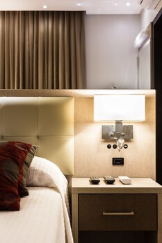 Faial Prime Suites