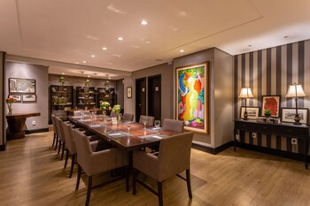 Faial Prime Suites