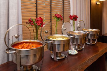 Faial Prime Suites