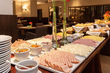 Faial Prime Suites