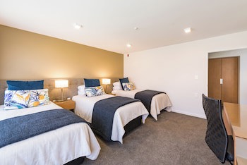 Distinction Hamilton Hotel & Conference Centre