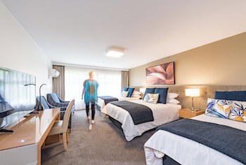 Distinction Hamilton Hotel & Conference Centre