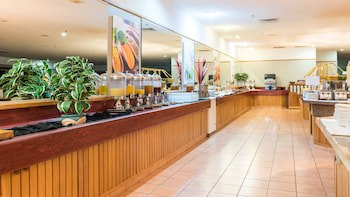 Distinction Hamilton Hotel & Conference Centre
