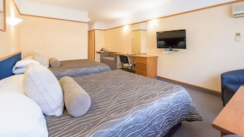 Distinction Hamilton Hotel & Conference Centre