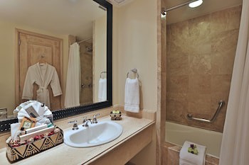 Real Intercontinental San Pedro