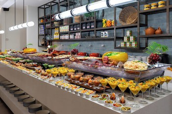 Real Intercontinental San Pedro