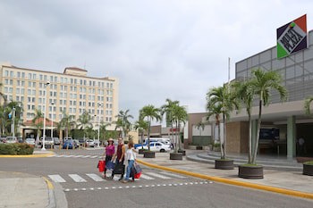 Real Intercontinental San Pedro