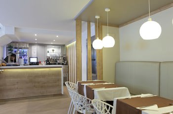 Espahotel Plaza De Espana
