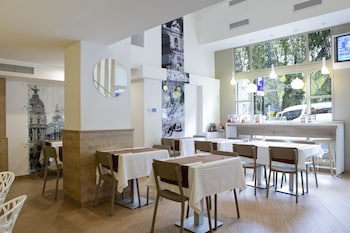 Espahotel Plaza De Espana