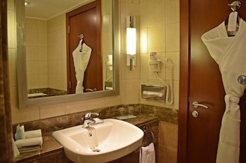 Al Rawda Arjaan By Rotana