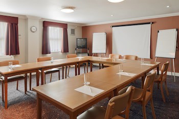 Holiday Inn Express Glenrothes, An Ihg Hotel