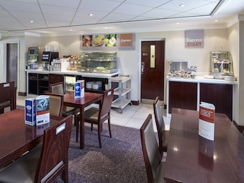 Holiday Inn Express Glenrothes, An Ihg Hotel