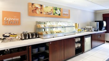 Holiday Inn Express Glenrothes, An Ihg Hotel