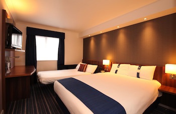 Holiday Inn Express Glenrothes, An Ihg Hotel