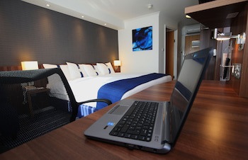 Holiday Inn Express Glenrothes, An Ihg Hotel