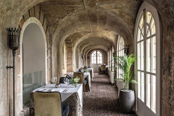 Bailbrook House
