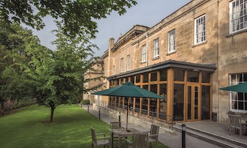 Bailbrook House