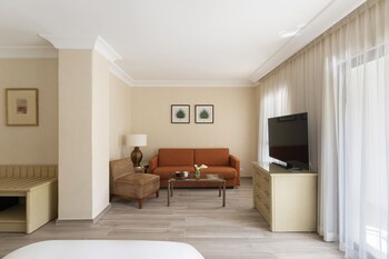 Movenpick Petra Resort