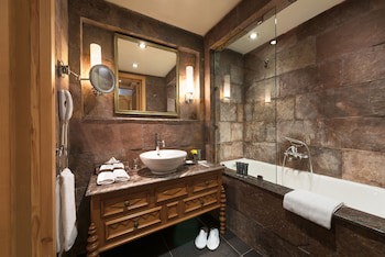 Michlifen Resort & Golf