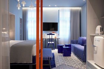 Fresh Hotel